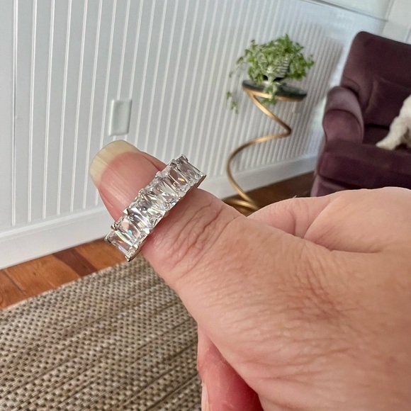 New! Designer Eternity Ring Triple Rhodium Plated 925SS. **Size 5** - Picture 7 of 9